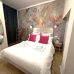 Celentano 25 Boutique *