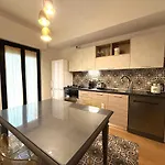 Celentano 25 Boutique Apartman *