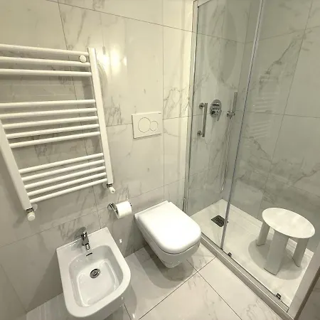 Celentano 25 Boutique * Bari