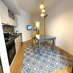 Apartamento Celentano 25 Boutique